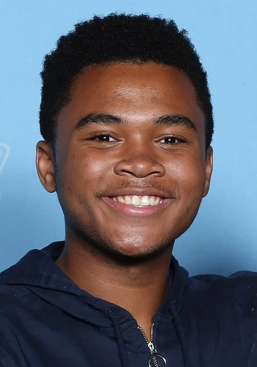 Chosen Jacobs — portret poza rolą filmową